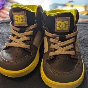 Dc toddler high top sneakers